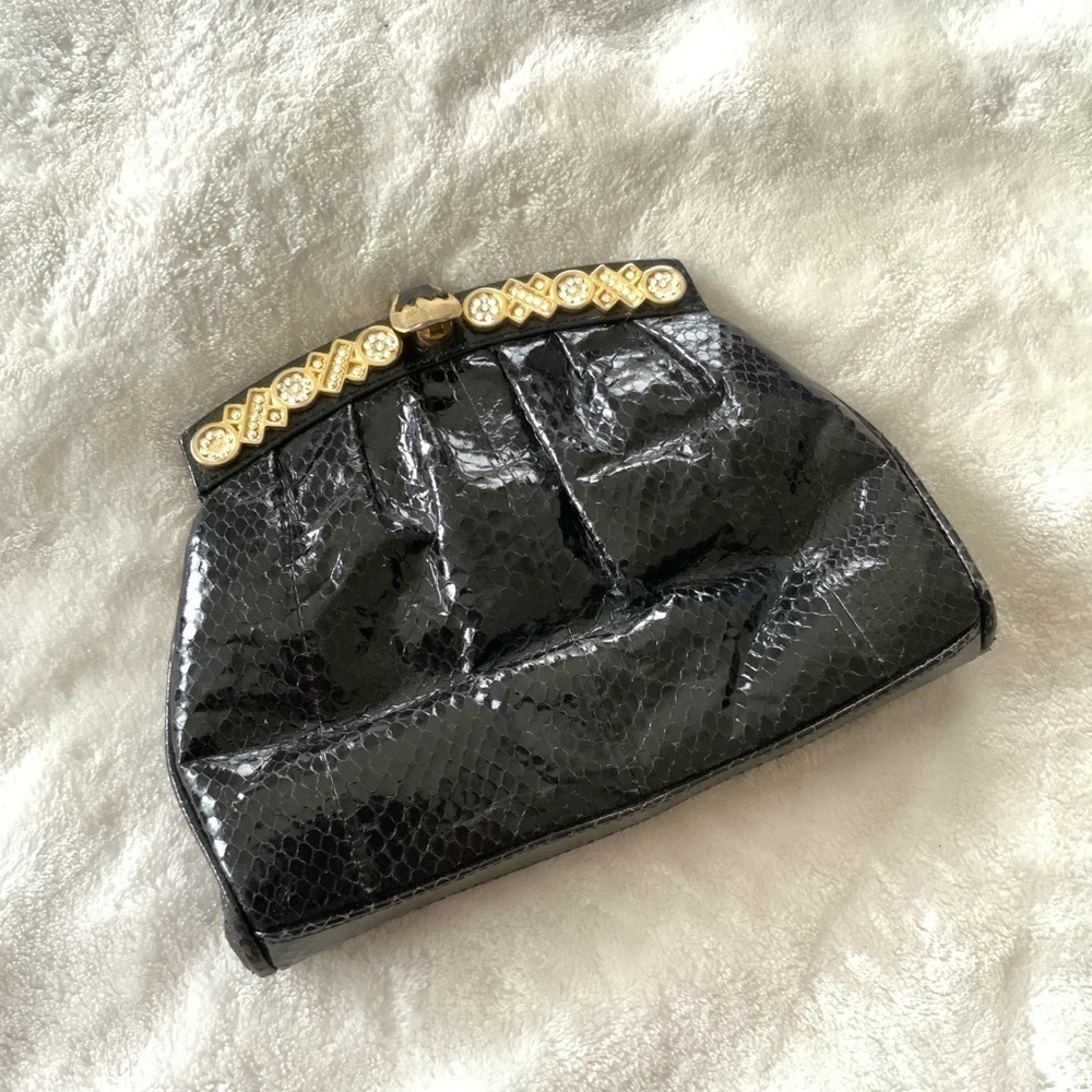 𝅺vtg Utopia Italy Genuine Snakeskin Leather Clutch